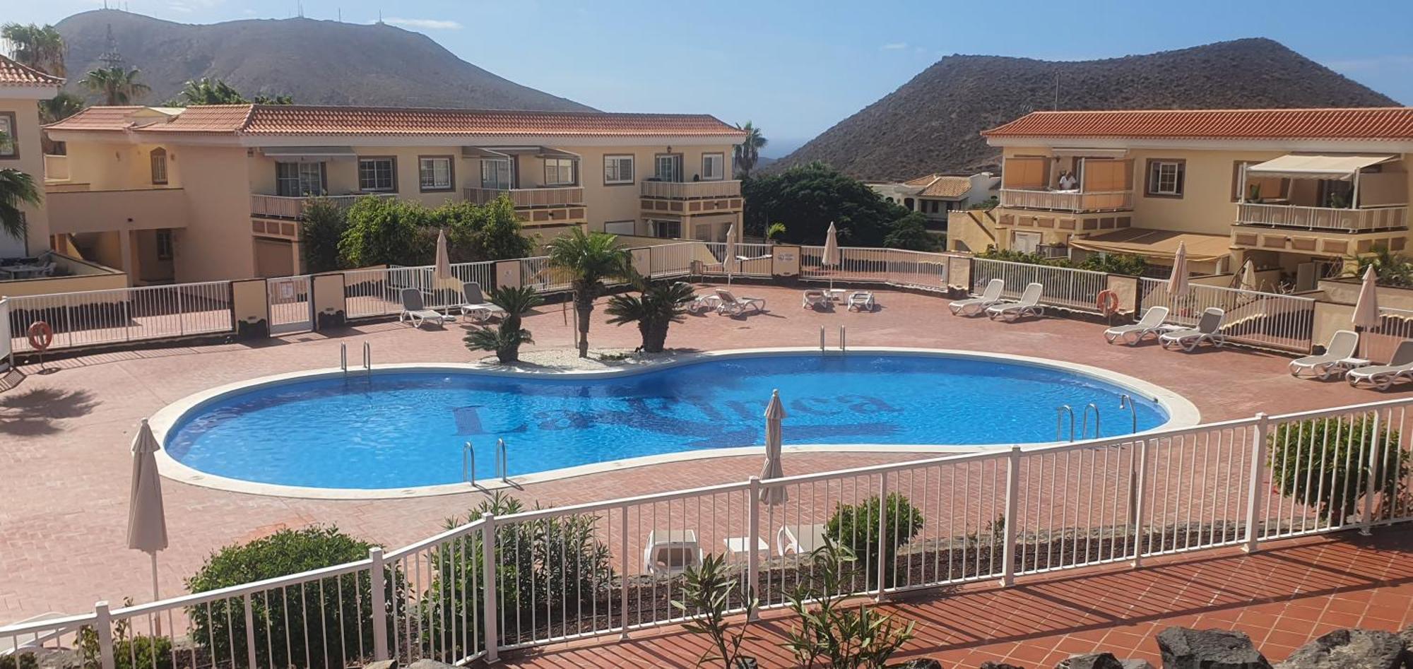 Sunny Garden 1 Bedroom Arona Appartement *
